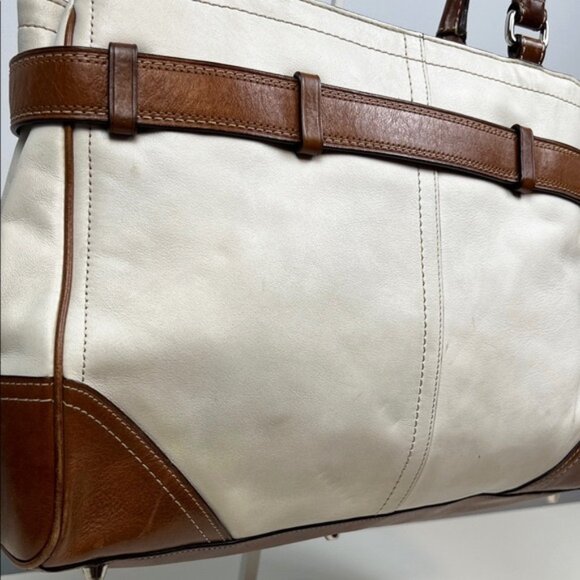 RESERVED! Coach Hampton White Brown Leather Satchel Shoulder Bag F11200 - Picture 9 of 16